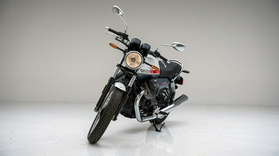 2024 Moto Guzzi V7 Special