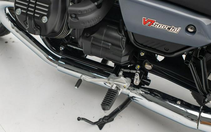 2024 Moto Guzzi V7 Special