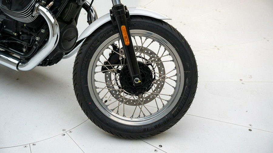 2024 Moto Guzzi V7 Special