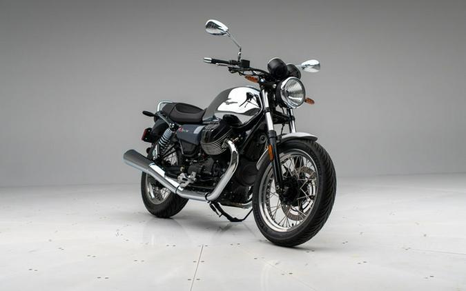 2024 Moto Guzzi V7 Special