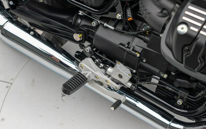 2024 Moto Guzzi V7 Special