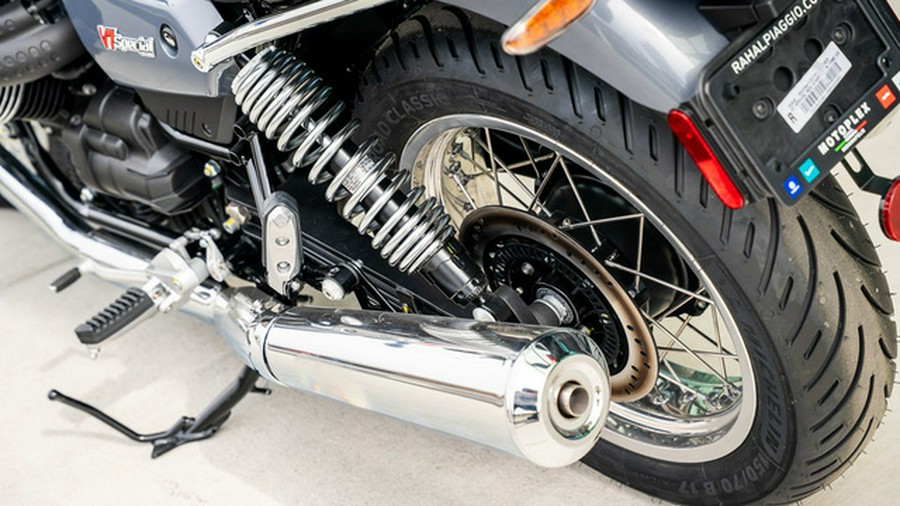 2024 Moto Guzzi V7 Special