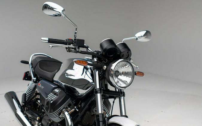2024 Moto Guzzi V7 Special