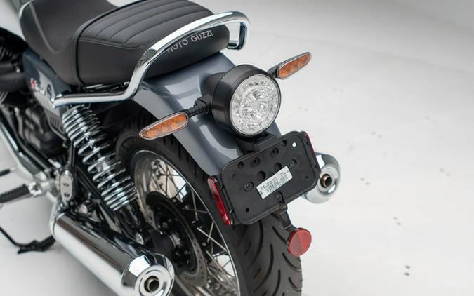 2024 Moto Guzzi V7 Special