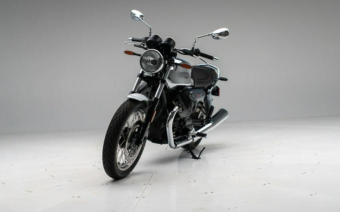 2024 Moto Guzzi V7 Special