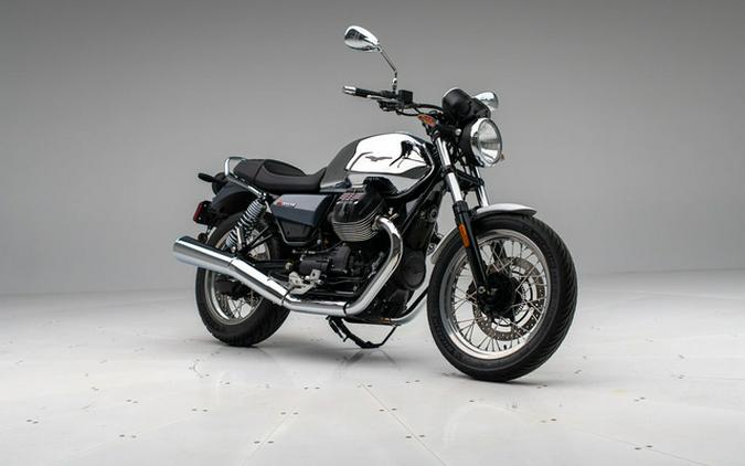 2024 Moto Guzzi V7 Special