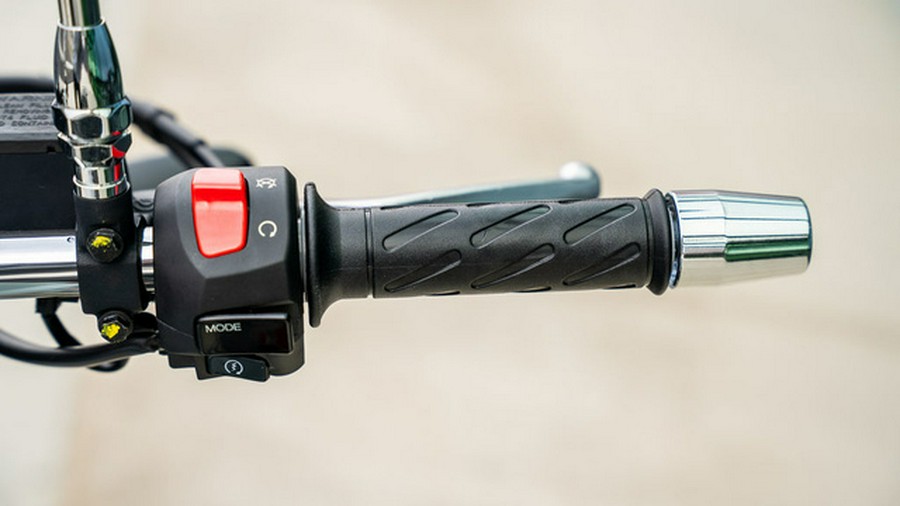 2024 Moto Guzzi V7 Special