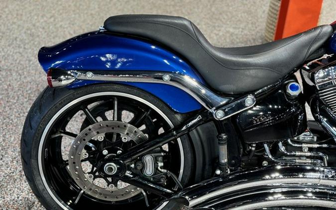 2015 Harley-Davidson Softail FXSB - Breakout