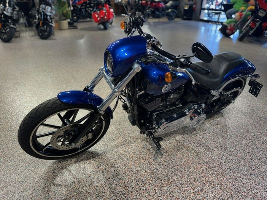 2015 Harley-Davidson Softail FXSB - Breakout