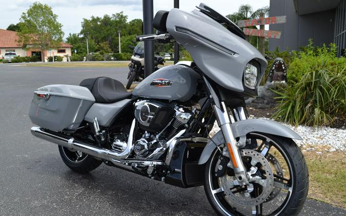 2024 Harley-Davidson Street Glide® Billiard Gray - FLHX