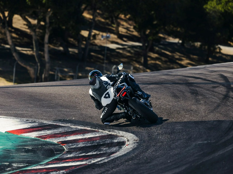 2026 CFMOTO 675SS