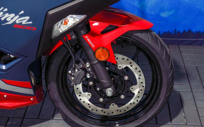 2026 Kawasaki Ninja 500 ABS Metallic Matte Twilight Blue