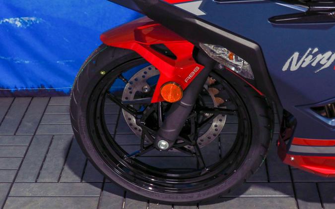 2026 Kawasaki Ninja 500 ABS Metallic Matte Twilight Blue