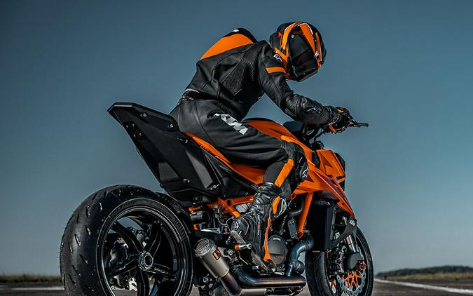 2026 1390 Super Duke R EVO - KTM