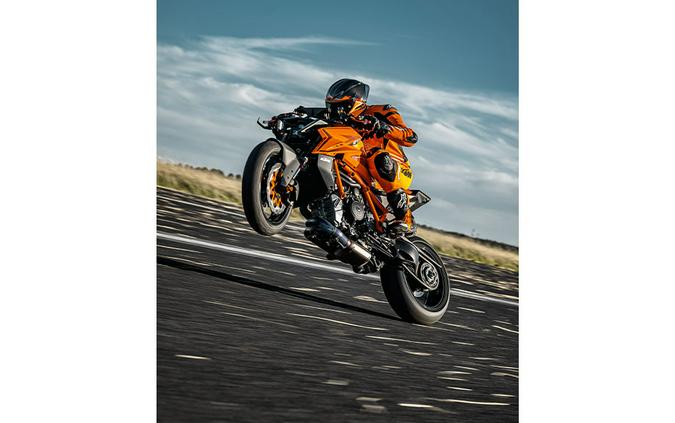 2026 1390 Super Duke R EVO - KTM