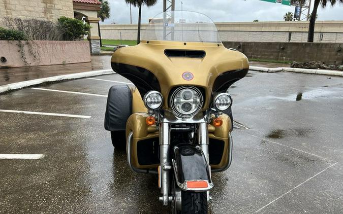 2017 Harley-Davidson FLHTCUTG - Tri Glide Ultra