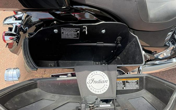 2023 Indian Chieftain Limited Black Metallic