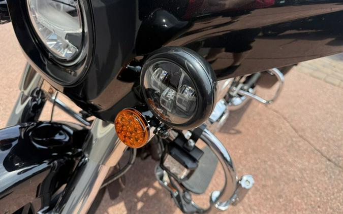 2023 Indian Chieftain Limited Black Metallic