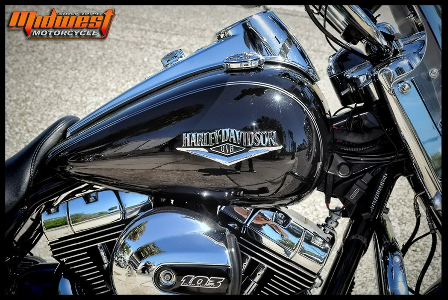 2014 Harley-Davidson® ROAD KING