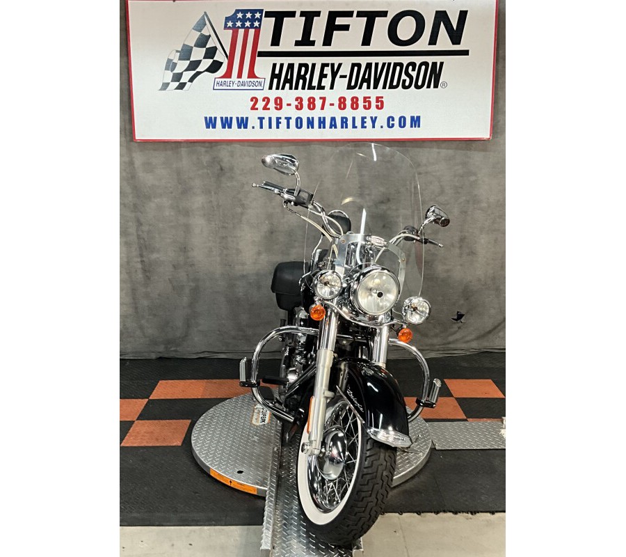 FLSTNSE 2015 CVO Softail Deluxe