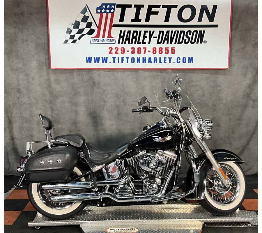 FLSTNSE 2015 CVO Softail Deluxe