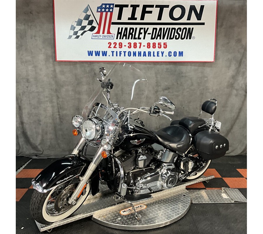 FLSTNSE 2015 CVO Softail Deluxe