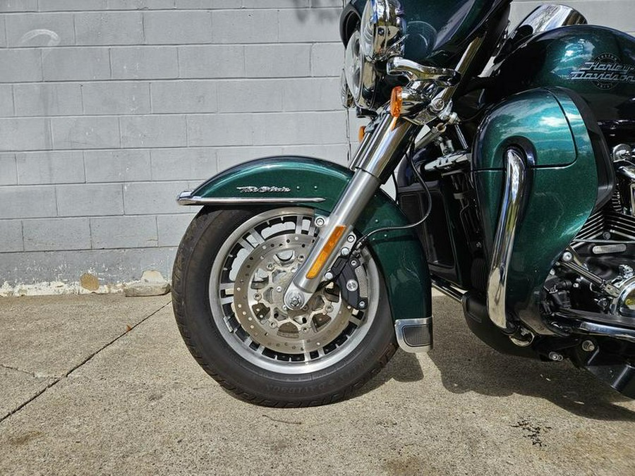 2021 Harley-Davidson® FLHTCUTG - Tri Glide® Ultra