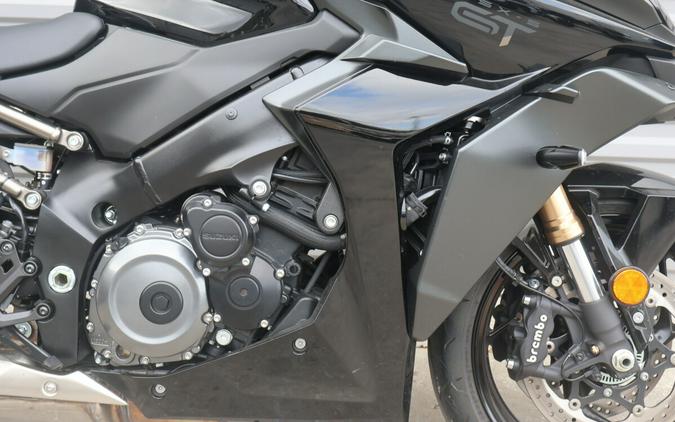 2022 Suzuki GSX-S1000GT+