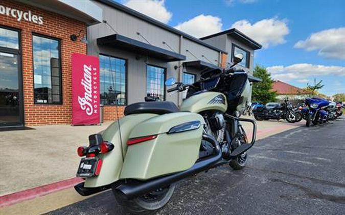 2025 Indian Motorcycle Challenger® Dark Horse® 112