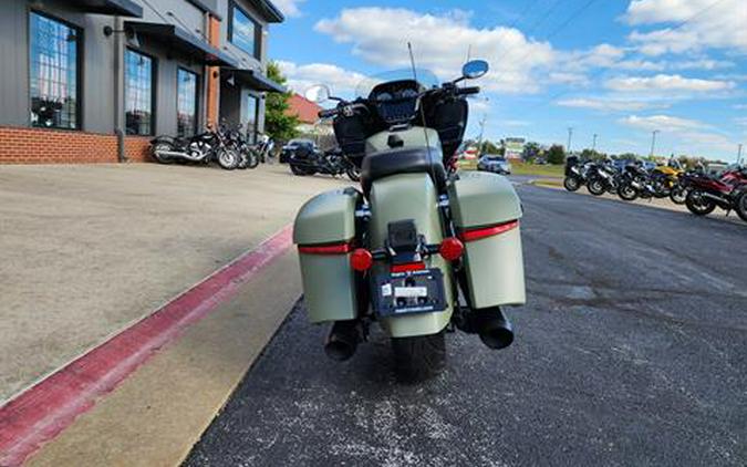 2025 Indian Motorcycle Challenger® Dark Horse® 112