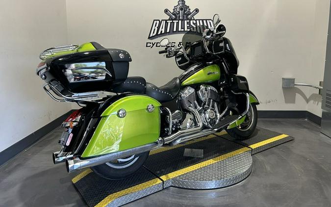 2017 Indian Roadmaster Icon Thunder Black & Snakeskin Green