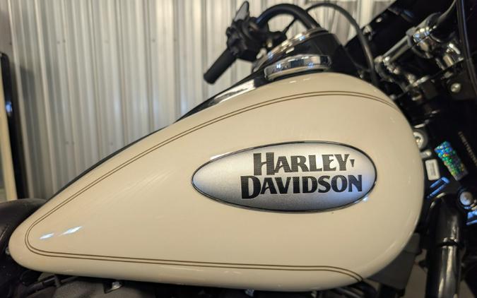 2022 Harley-Davidson HERITAGE CLASSIC 114