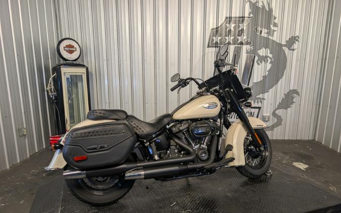 2022 Harley-Davidson HERITAGE CLASSIC 114