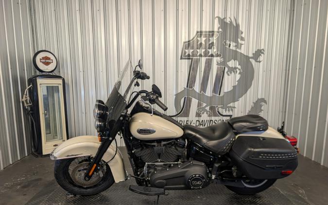 2022 Harley-Davidson HERITAGE CLASSIC 114
