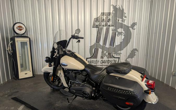2022 Harley-Davidson HERITAGE CLASSIC 114