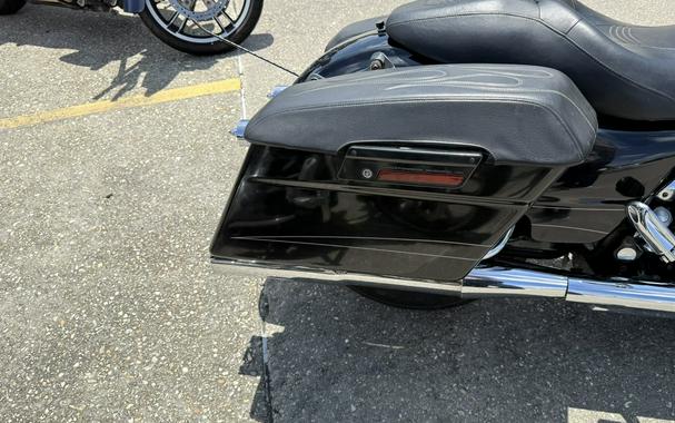 2010 Harley-Davidson® Road Glide® Custom