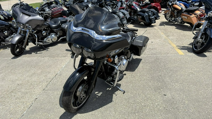 2010 Harley-Davidson® Road Glide® Custom