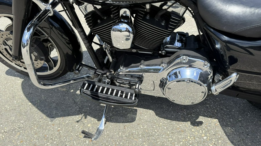 2010 Harley-Davidson® Road Glide® Custom
