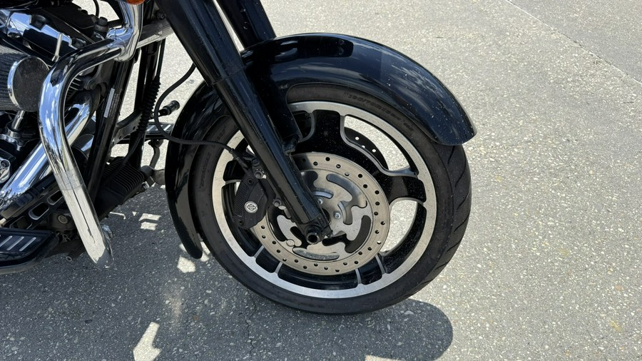 2010 Harley-Davidson® Road Glide® Custom