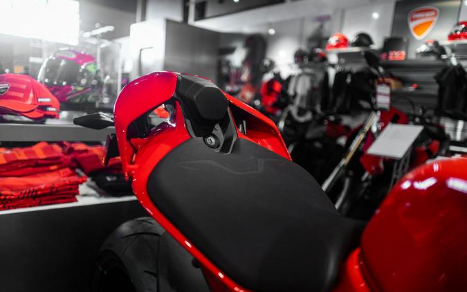 2027 Ducati STREETFIGHTER V4S