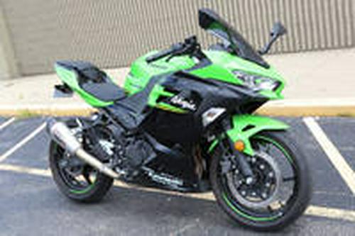 2018 Kawasaki Ninja 400 - First Ride