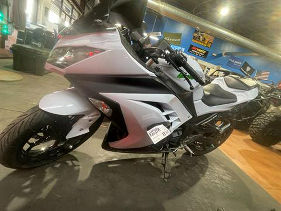 2015 Kawasaki Ninja® 300 ABS