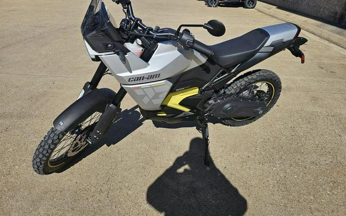 2025 Can-Am® Origin '73