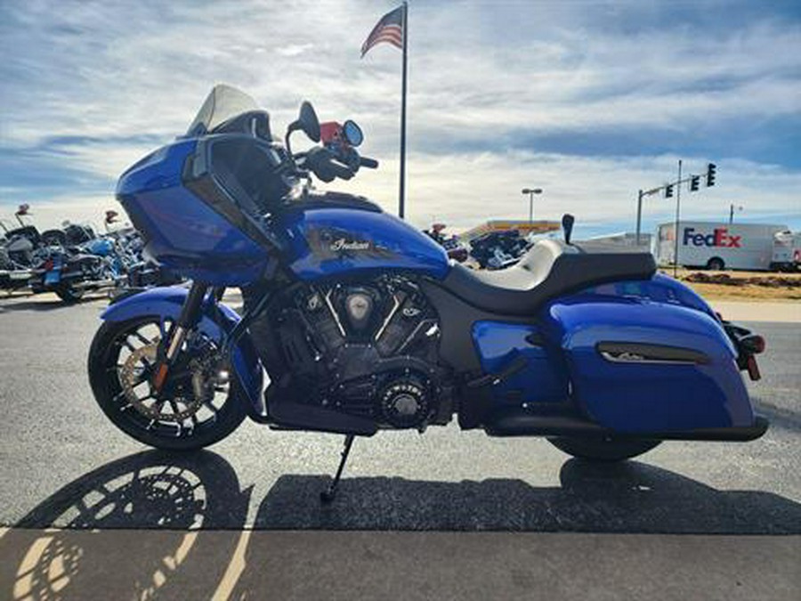 2026 Indian Motorcycle Challenger® Dark Horse®