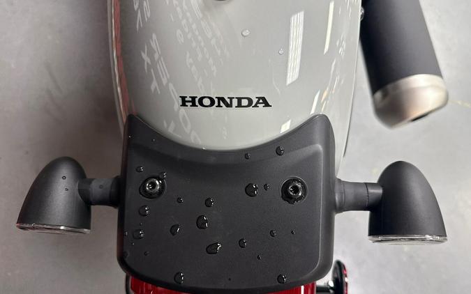 2026 Honda Rebel 300 E-Clutch