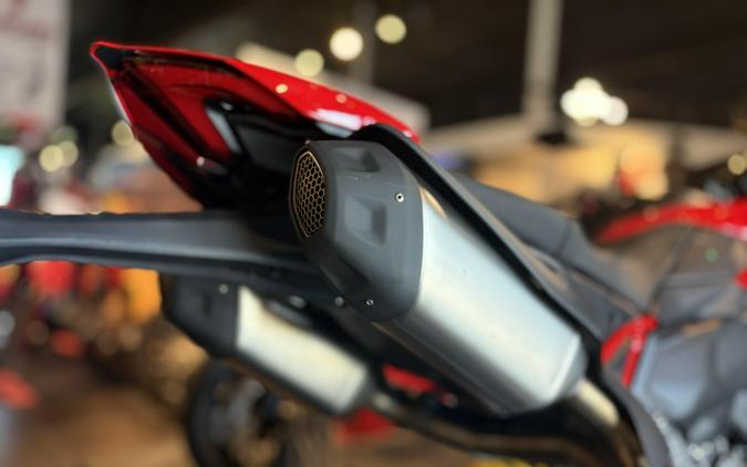 2027 Ducati HYPERMOTARD V2