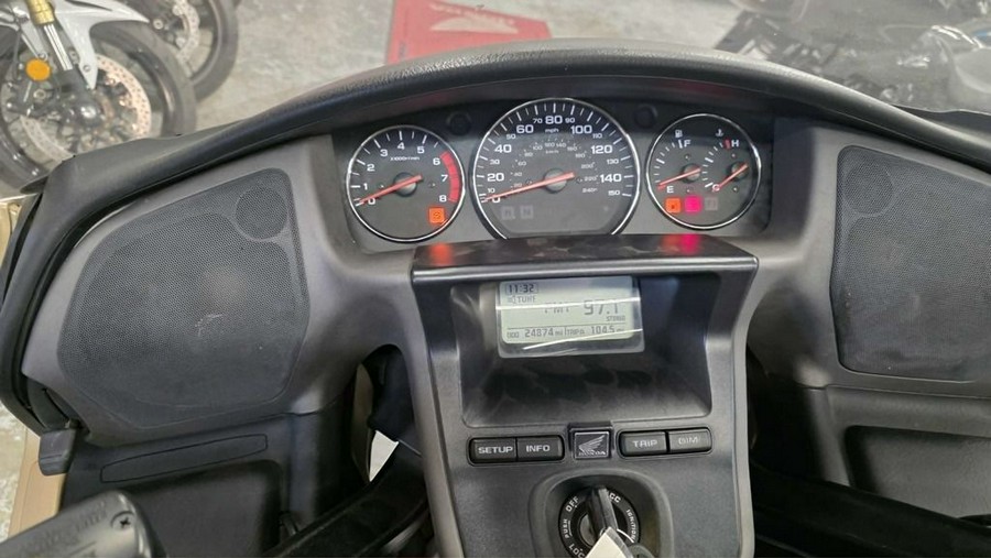 2006 Honda Gold Wing Premium Audio