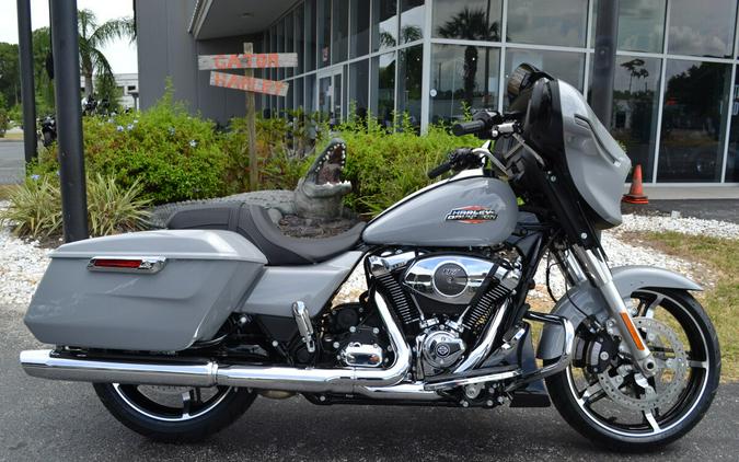 2024 Harley-Davidson Street Glide® Billiard Gray - FLHX