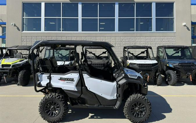 2021 Honda® Pioneer 1000-5 Deluxe