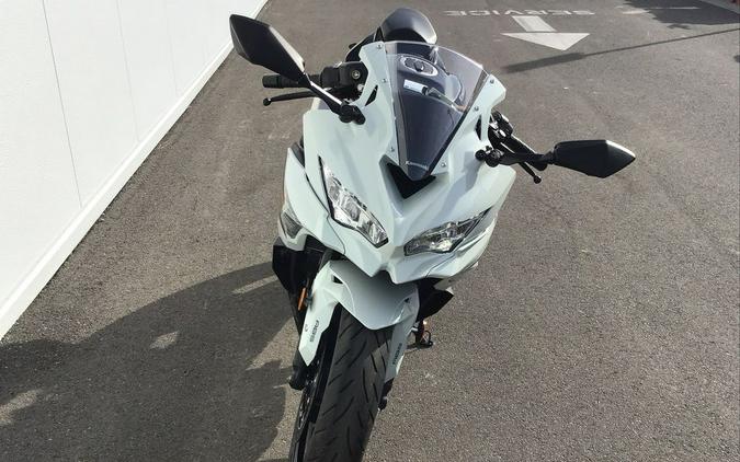 2026 Kawasaki Ninja® ZX™-4RR ABS